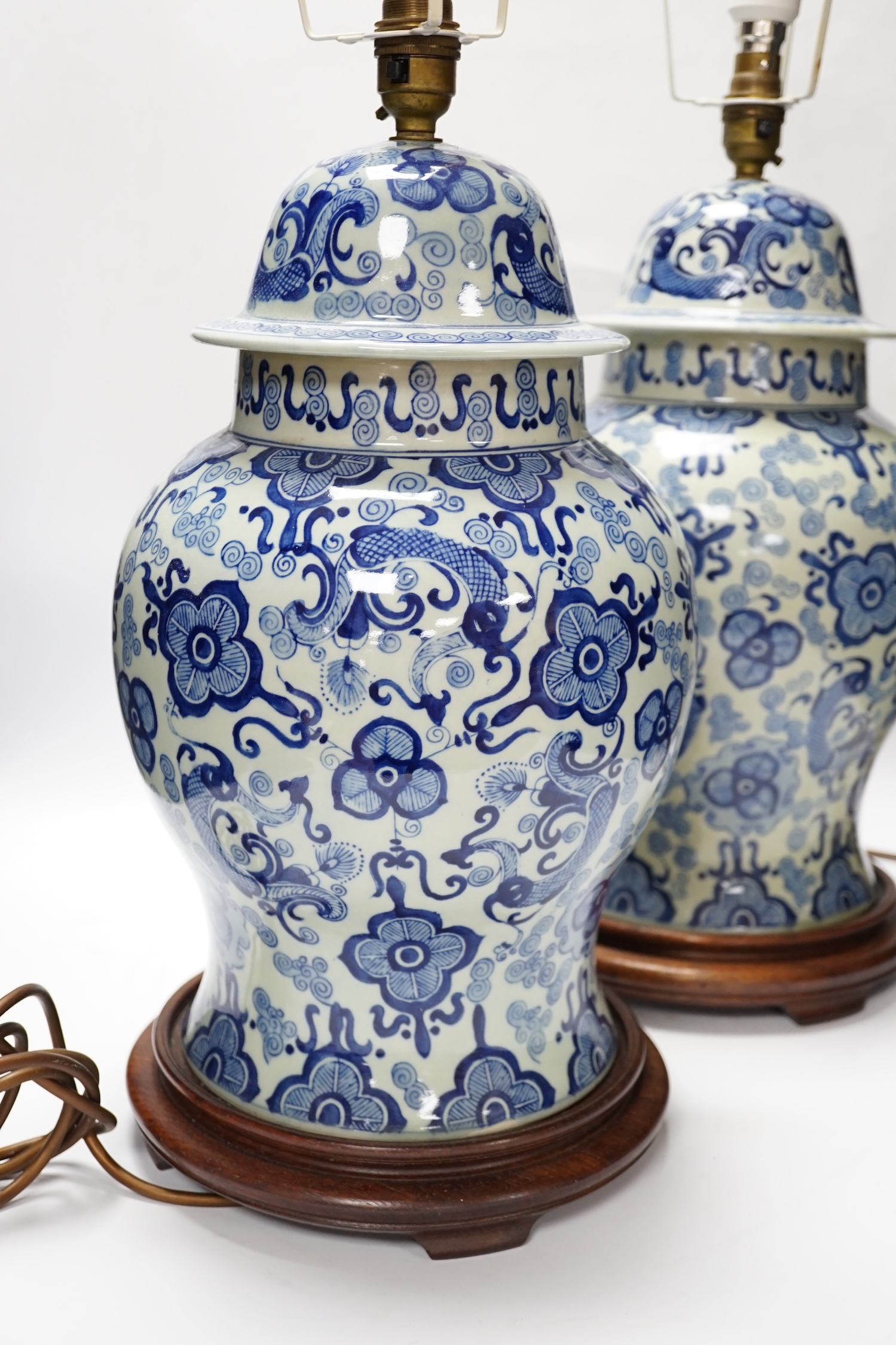 A pair of modern Chinese blue and white table lamps